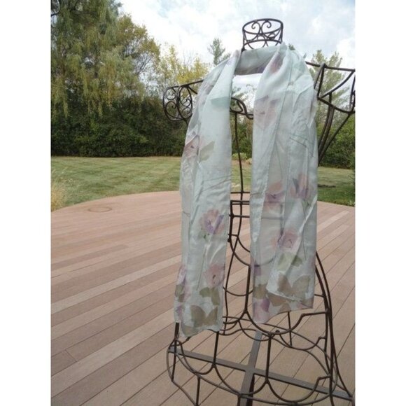 Vtg 1970’s Liz Claiborne Silk Scarf Floral Pattern Rectangle Muted Green Pink - Picture 4 of 8
